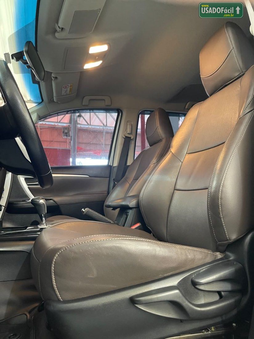 Toyota Hilux SW4 SR 2.7 4X2 Flex Automático 2017/2017 — foto 14 de 20