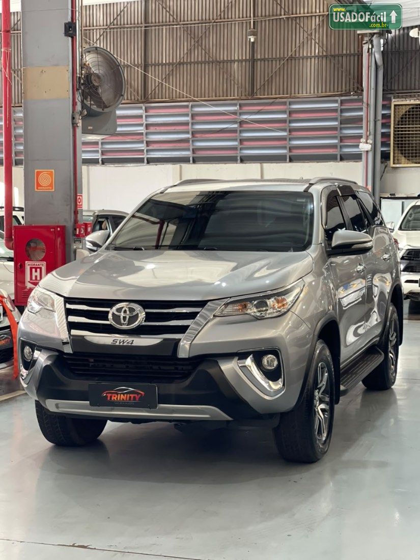 Toyota Hilux SW4 SR 2.7 4X2 Flex Automático 2017/2017 — foto 3 de 20
