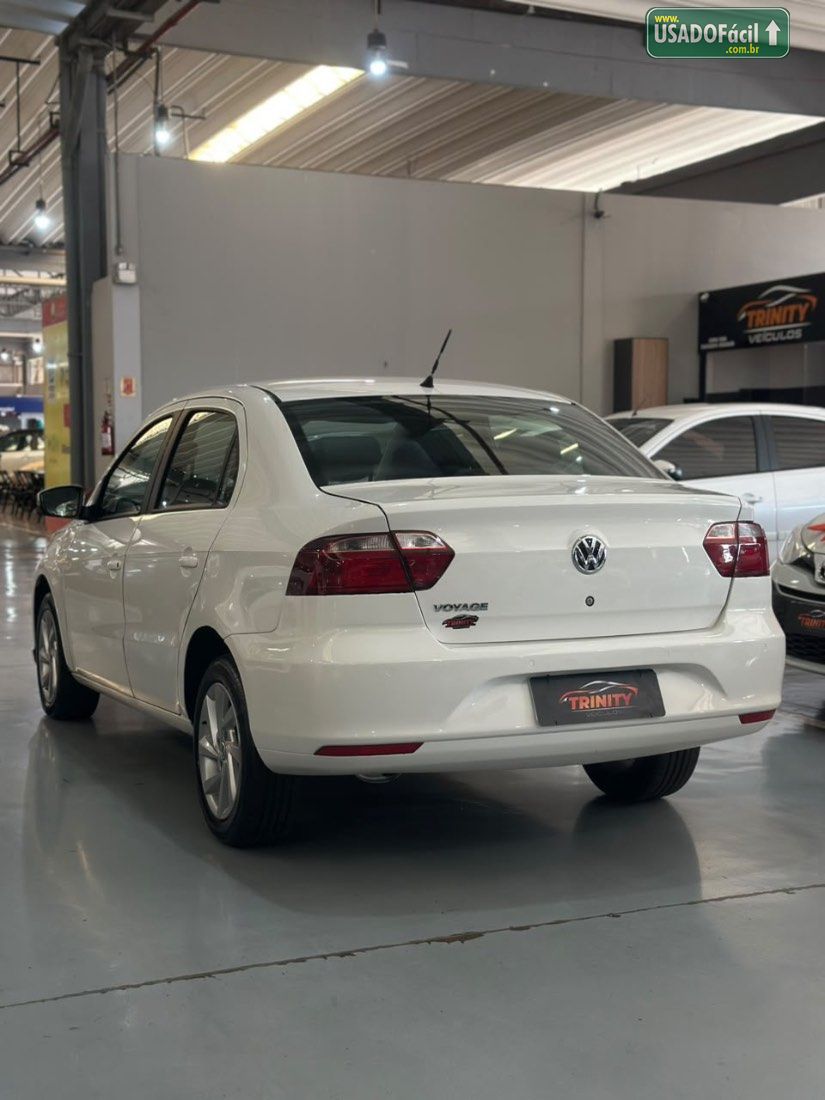 Volkswagen Voyage 1.6 MSi Automático Flex 2019/2020 — foto 4 de 20