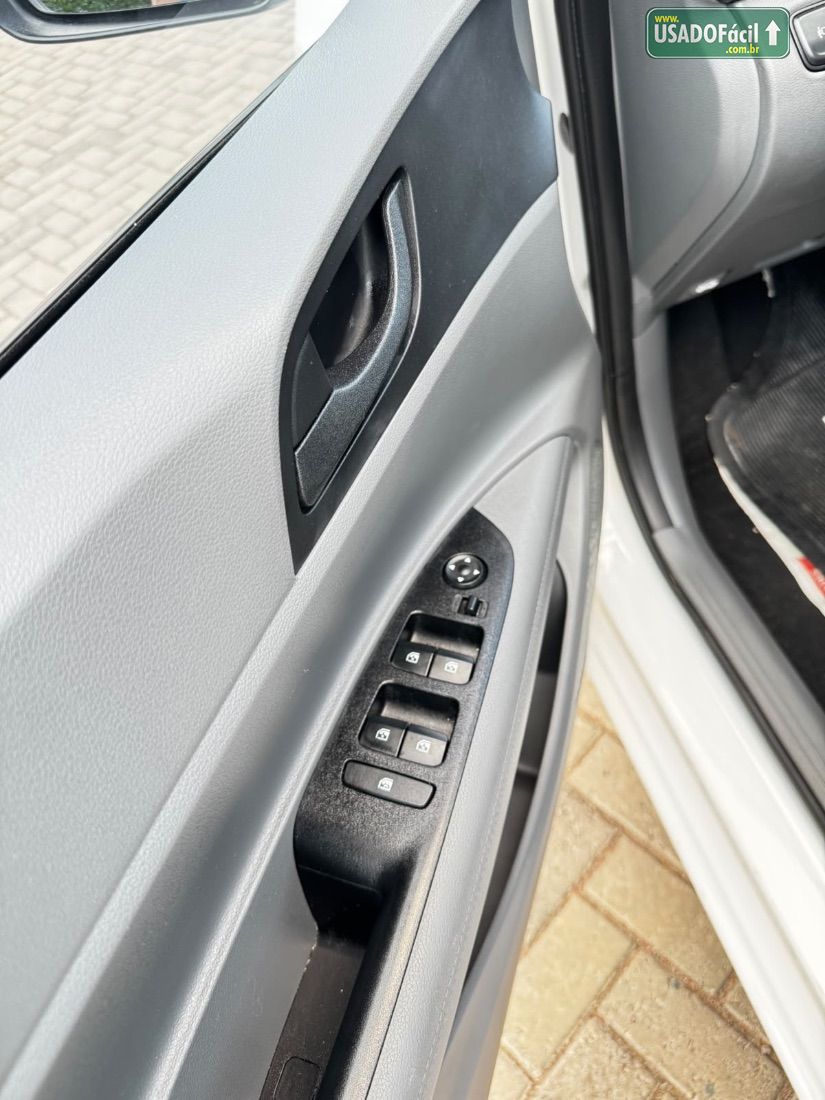 Hyundai HB20S Sedan Comfort Plus 1.0 Turbo Automático Flex 2024/2025 — foto 8 de 9