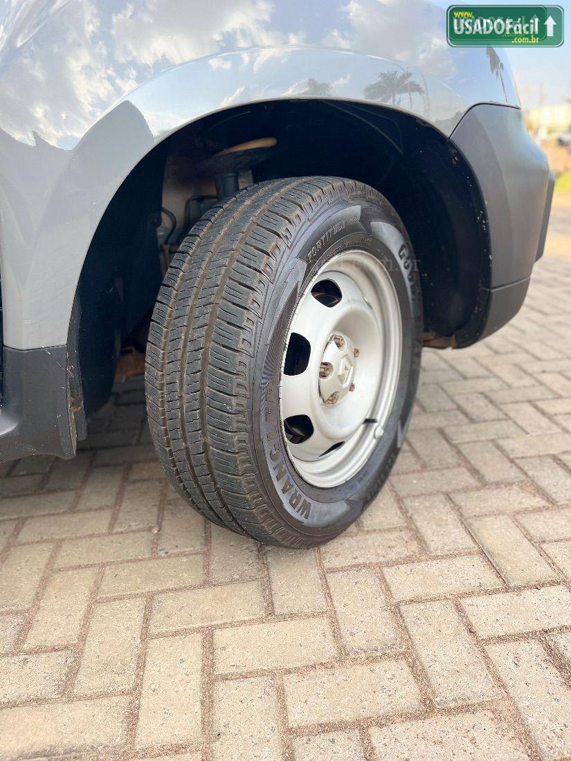 RENAULT Duster Oroch Pro 1.6 16V Mecânico Flex 2022/2023 — foto 5 de 11