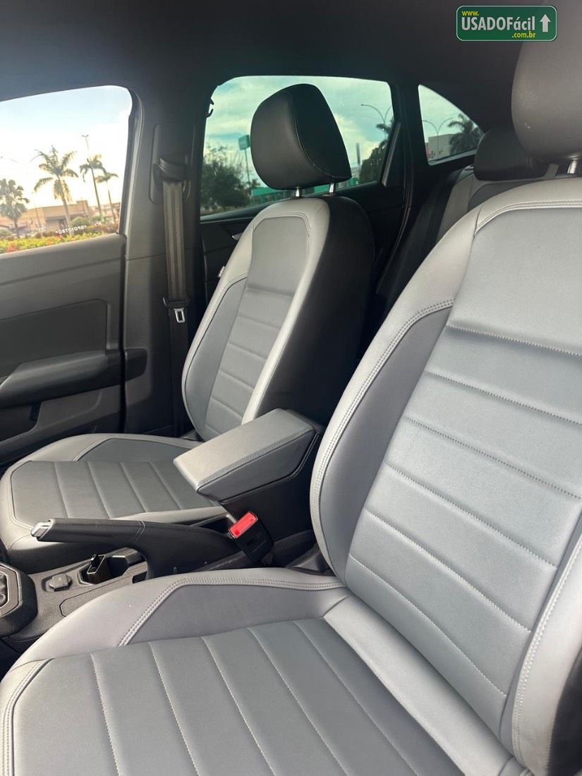 Volkswagen Nivus Highline 200 TSI Automático Flex 2023/2024 — foto 9 de 10