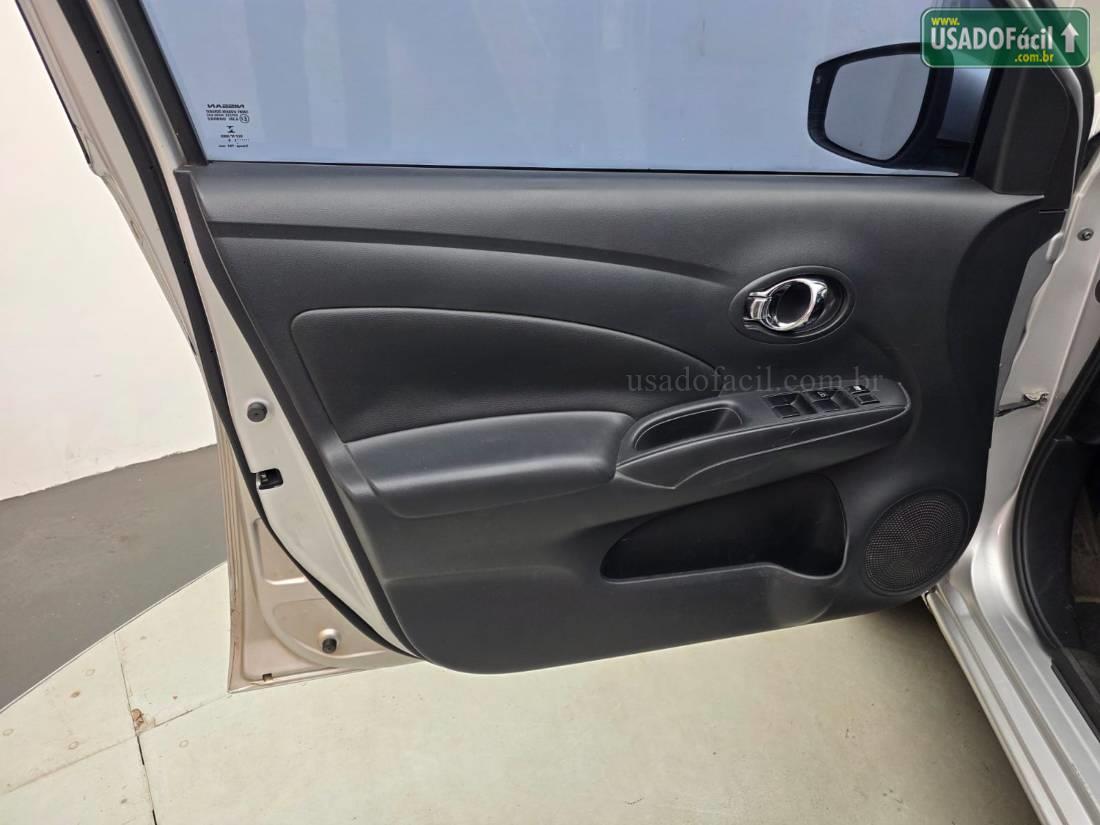 NISSAN Versa Unique 1.6 Mecânico Flex 2016/2016 — foto 18 de 25