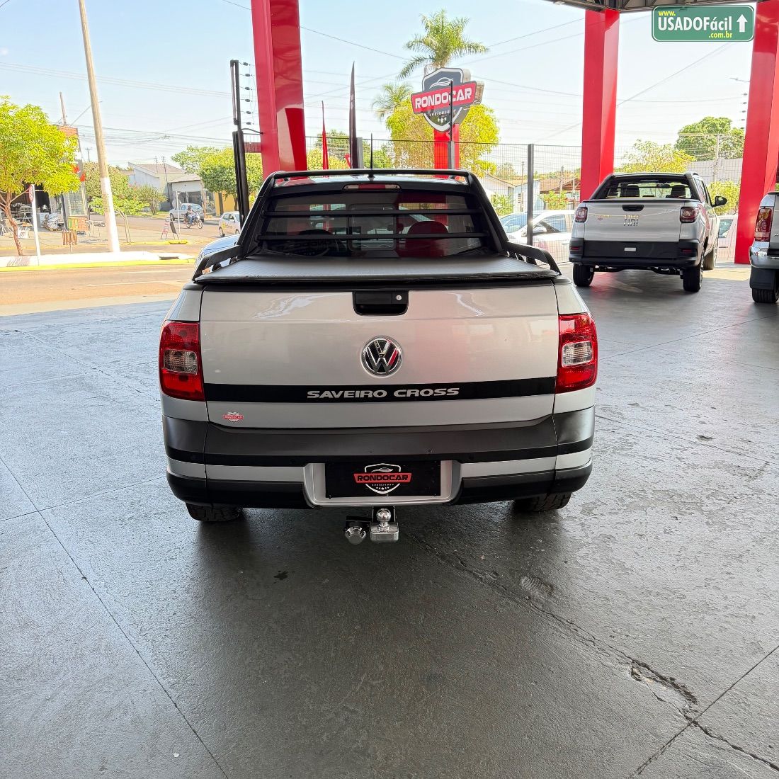 Volkswagen Saveiro Cross CE 1.6 Total Flex 2013/2014 — foto 6 de 13