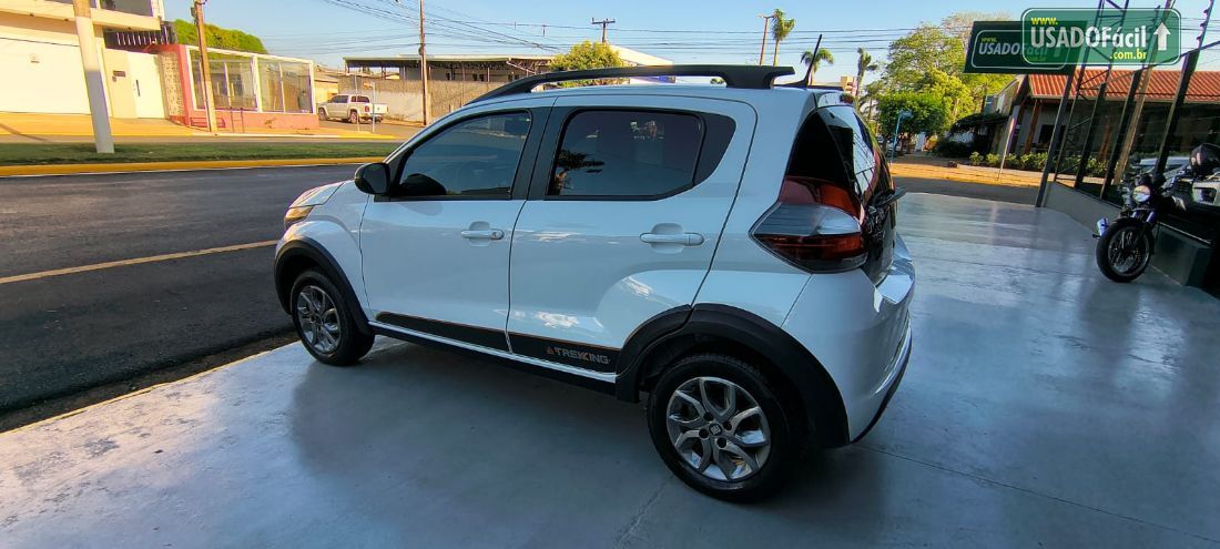 Fiat Mobi Trekking Flex 2023/2024 — foto 7 de 9