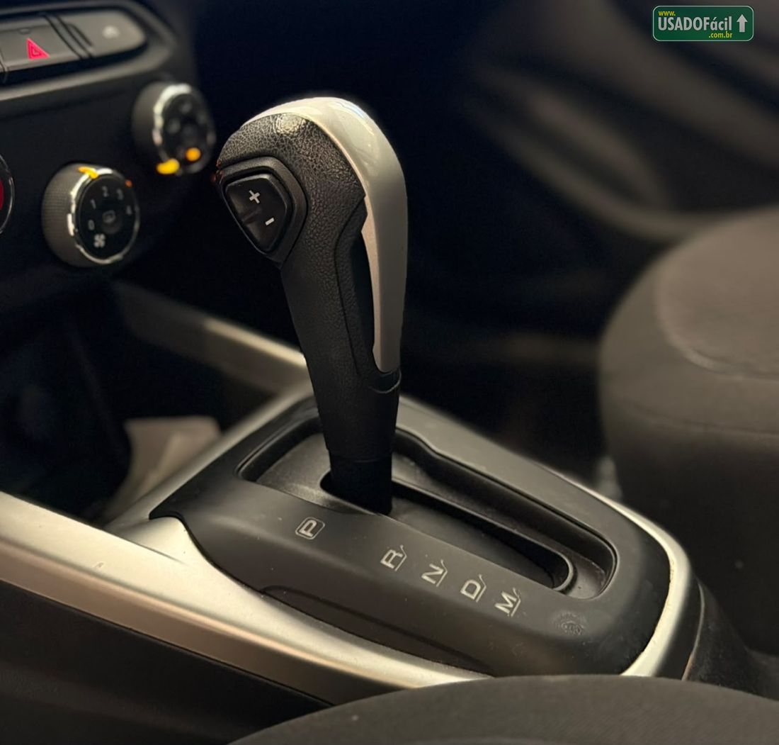 CHEVROLET/GM Onix Hatch LT 1.4 Automático Flex 2017/2017 — foto 8 de 11