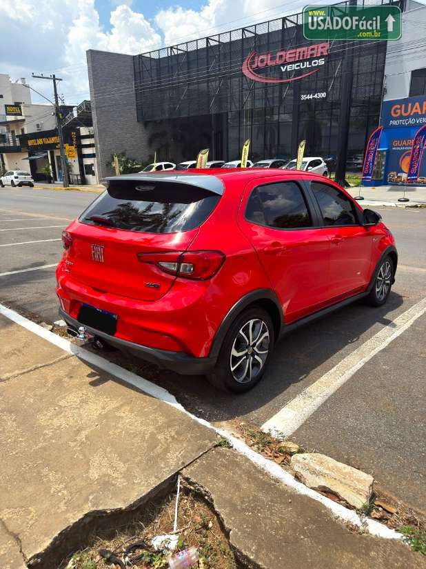 Fiat Argo HGT 1.8 Automático Flex 2017/2018 — foto 3 de 7