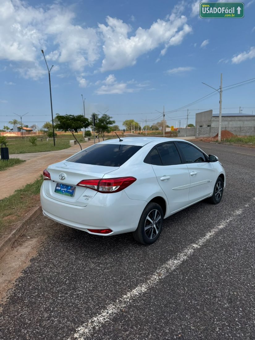 Toyota Yaris Sedan XS Connect 1.5 Automático Flex 2021/2022 — foto 6 de 11