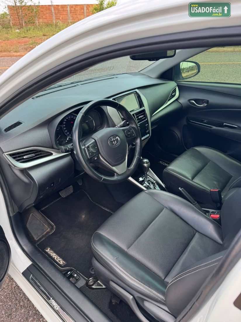 Toyota Yaris Sedan XS Connect 1.5 Automático Flex 2021/2022 — foto 7 de 11