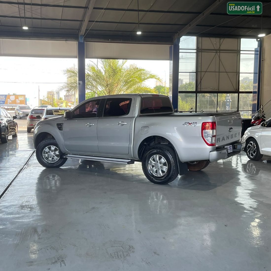 Ford Ranger XLS CD 3.2 4x4 Automático Diesel 2015/2015 — foto 4 de 10