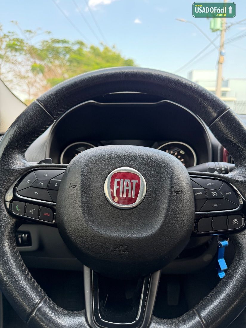 Fiat Toro Freedom 1.8 Automático Flex 2018/2018 — foto 11 de 17