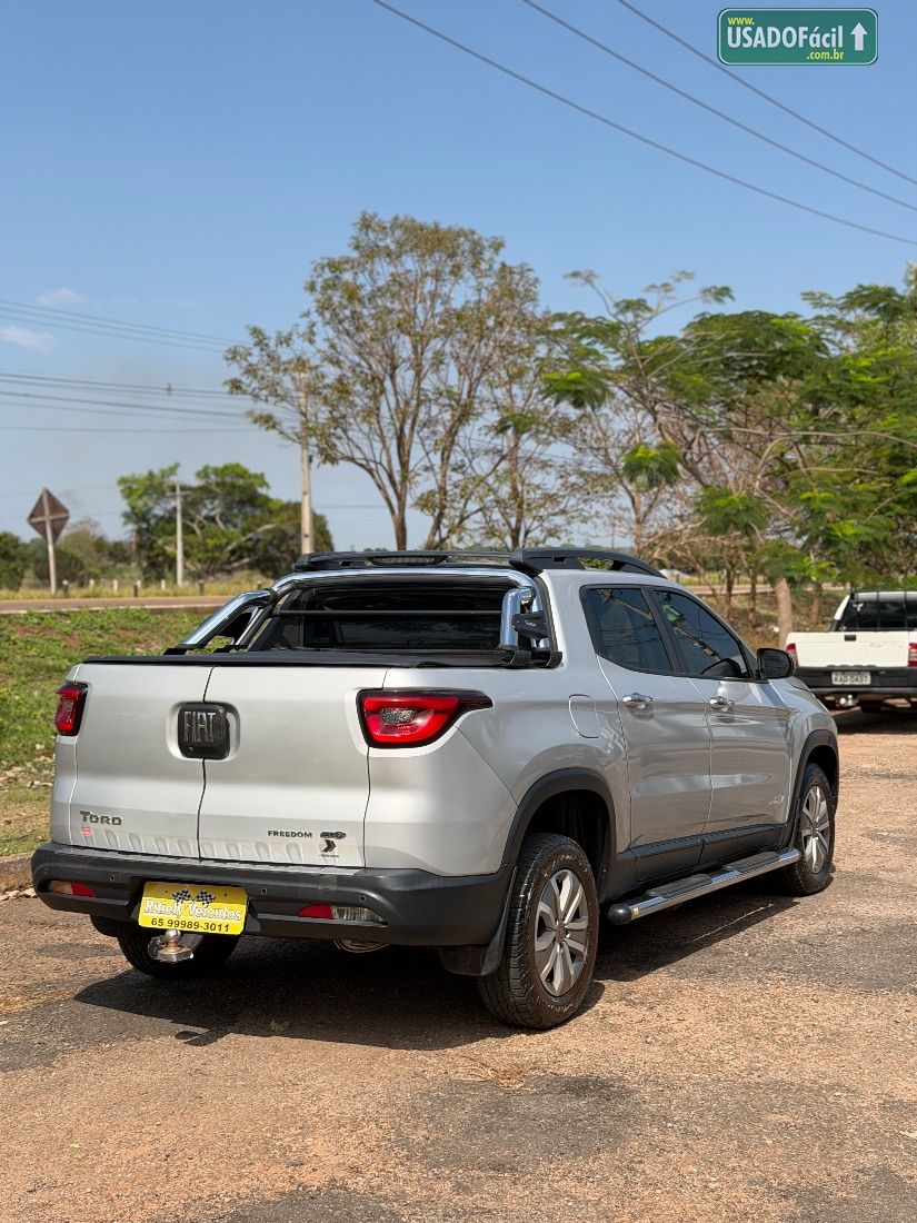Fiat Toro Freedom 1.8 Automático Flex 2018/2018 — foto 4 de 17