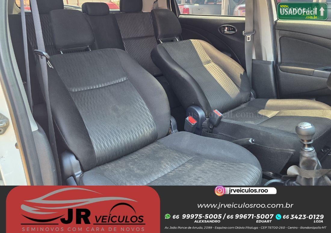 TOYOTA Etios Hatch X 1.3 Mecânico Flex 2017/2018 — foto 14 de 15