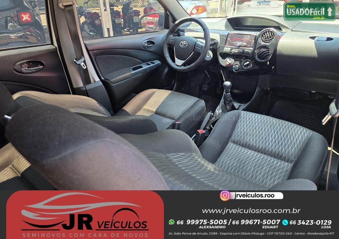 TOYOTA Etios Hatch X 1.3 Mecânico Flex 2017/2018 — foto 15 de 15