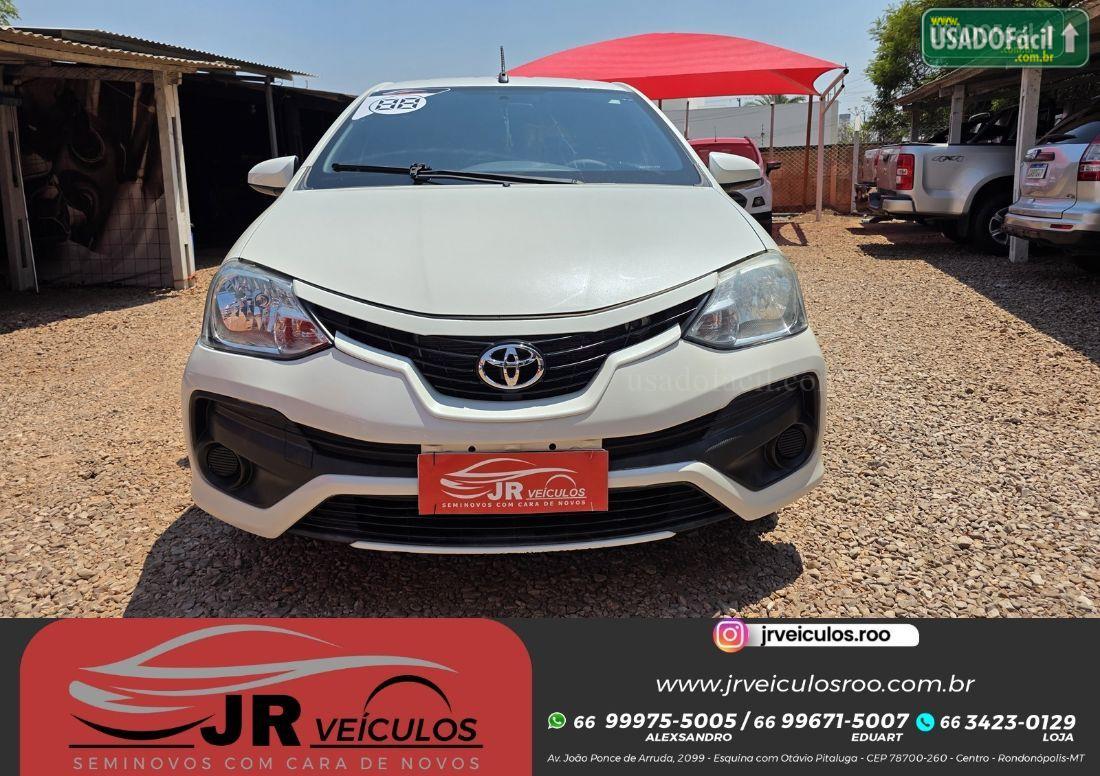TOYOTA Etios Hatch X 1.3 Mecânico Flex 2017/2018 — foto 2 de 15