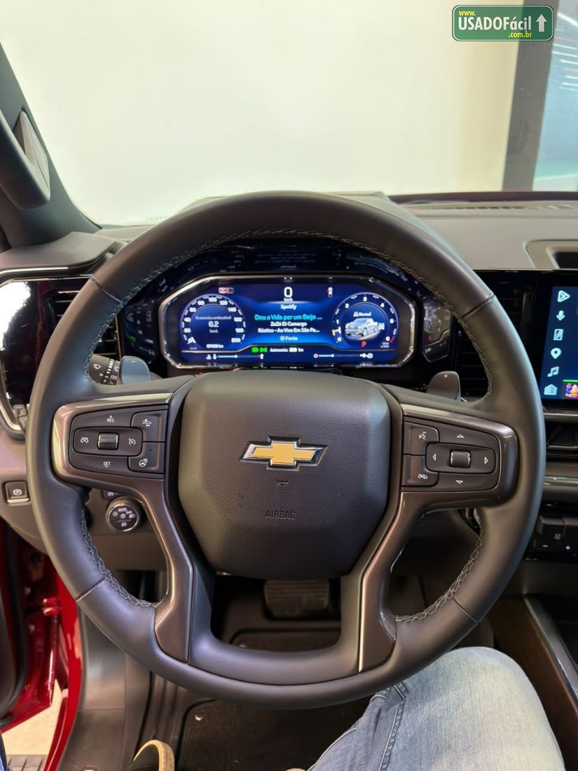 CHEVROLET/GM Silverado High Country 5.3 V8 AWD Automático 2023/2024 — foto 10 de 16