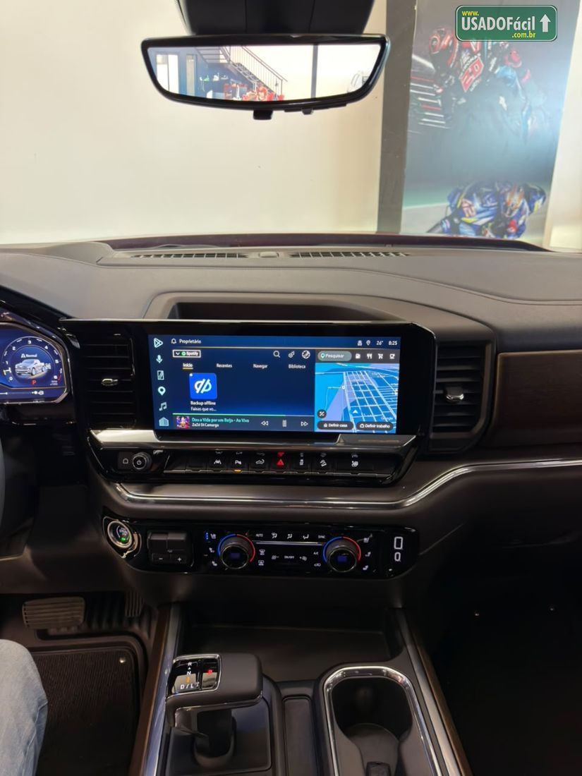 CHEVROLET/GM Silverado High Country 5.3 V8 AWD Automático 2023/2024 — foto 12 de 16