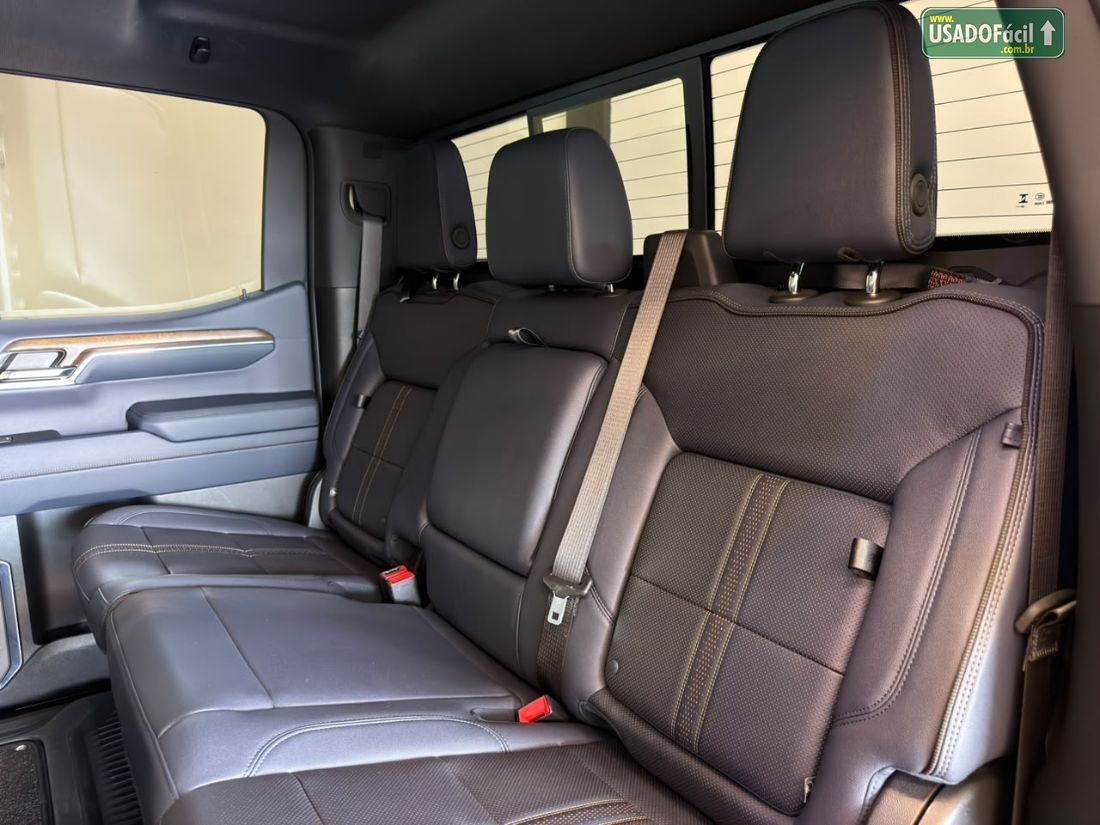 CHEVROLET/GM Silverado High Country 5.3 V8 AWD Automático 2023/2024 — foto 7 de 16