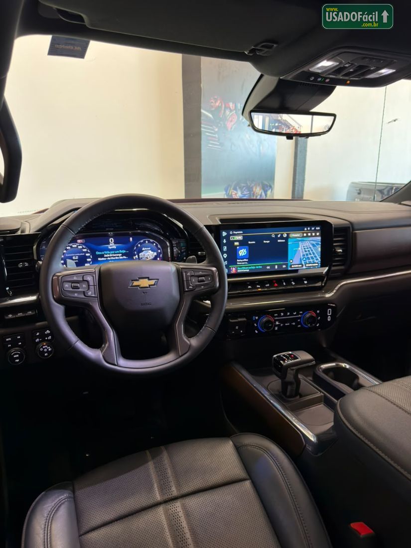 CHEVROLET/GM Silverado High Country 5.3 V8 AWD Automático 2023/2024 — foto 9 de 16