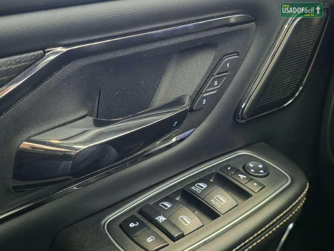 RAM Ram 1500 Limited CD 5.7 4x4 Automático 2023/2023 — foto 8 de 19