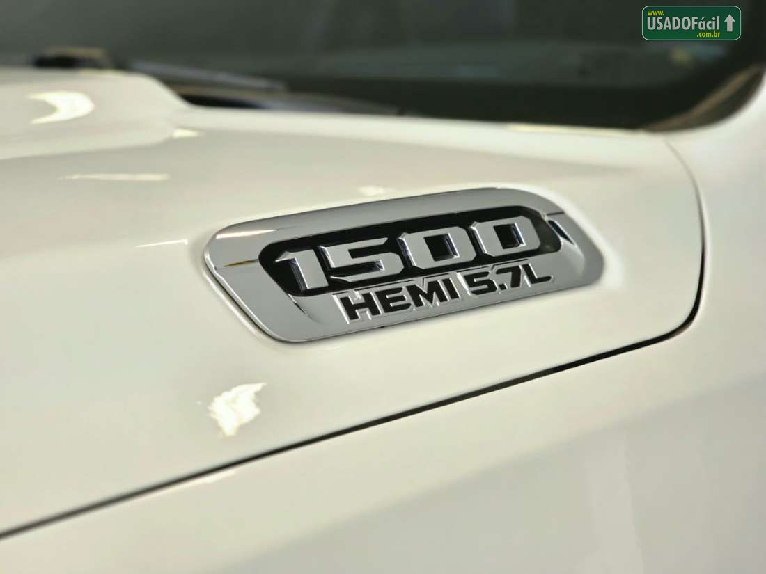 RAM Ram 1500 Limited CD 5.7 4x4 Automático 2023/2023 — foto 4 de 19