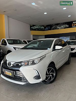 Toyota Yaris Sedan XL 1.5 Automático Flex
