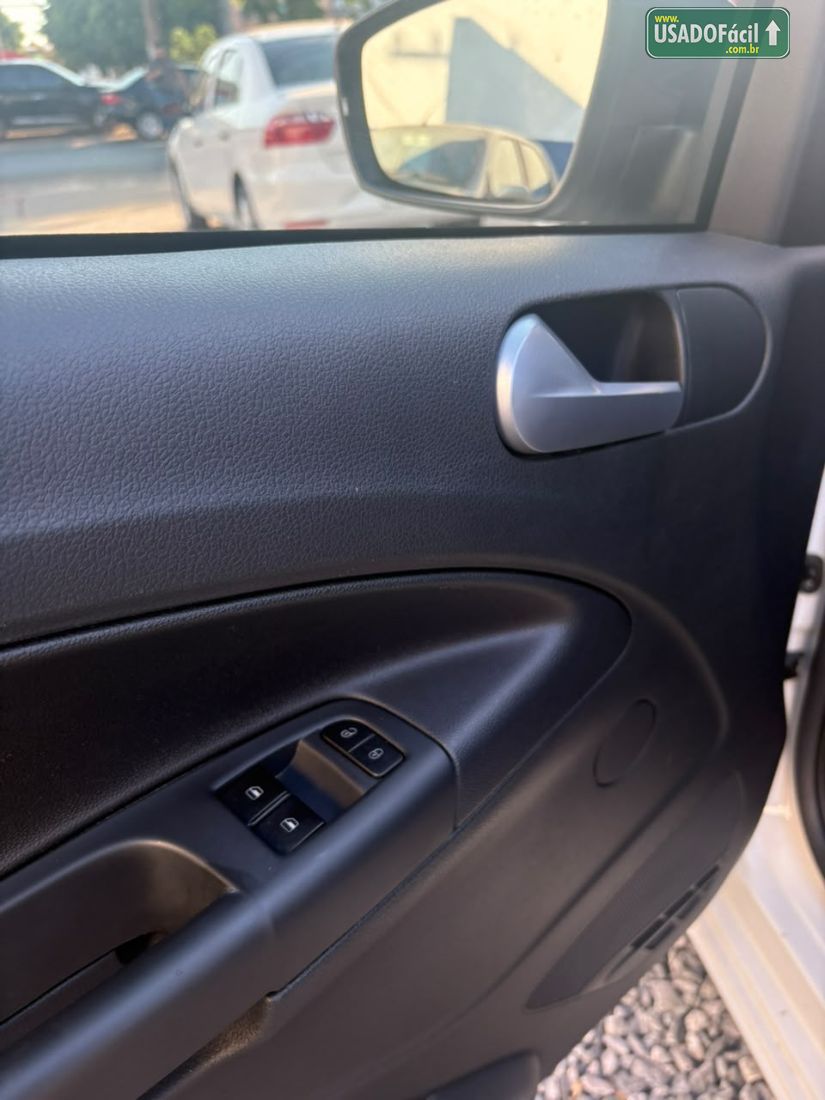 Volkswagen Saveiro Robust 1.6 Total Flex 2024/2025 — foto 3 de 9