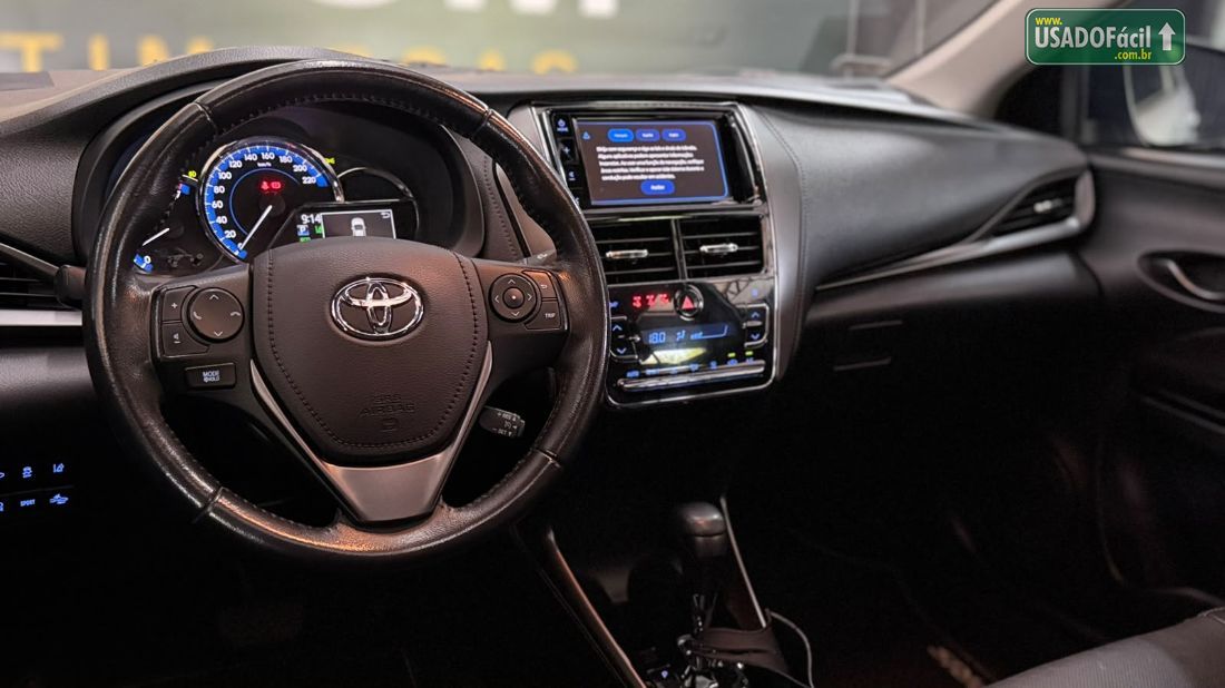 Toyota Yaris Sedan XLS 1.5 Automático Flex 2022/2023 — foto 4 de 9
