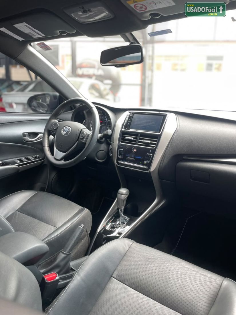 Toyota Yaris Hatch X-Way Connect 1.5 Automático Flex 2021/2022 — foto 10 de 15