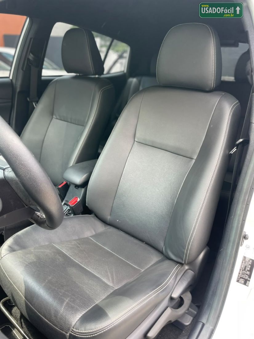 Toyota Yaris Hatch X-Way Connect 1.5 Automático Flex 2021/2022 — foto 12 de 15
