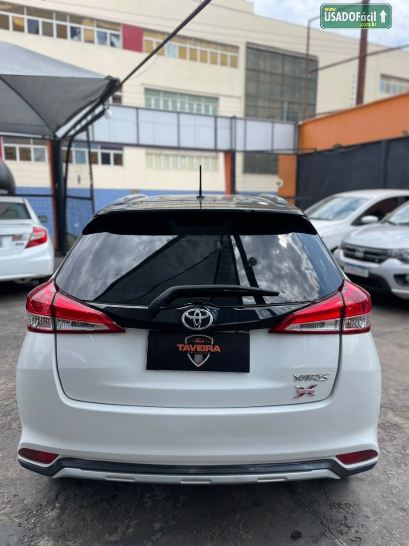 Toyota Yaris Hatch X-Way Connect 1.5 Automático Flex 2021/2022 — foto 5 de 15