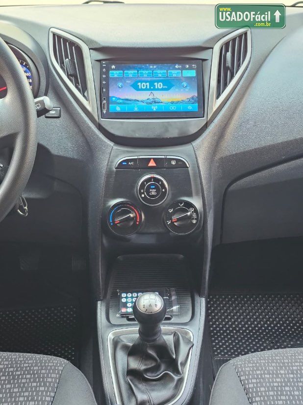 Hyundai HB20 Hatch Comfort 1.0 Flex 2017/2018 — foto 10 de 14