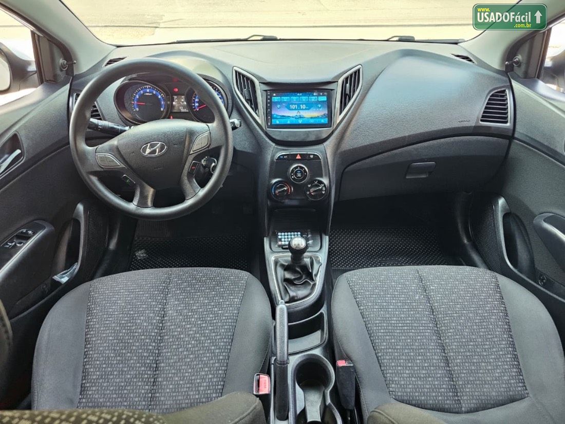 Hyundai HB20 Hatch Comfort 1.0 Flex 2017/2018 — foto 8 de 14