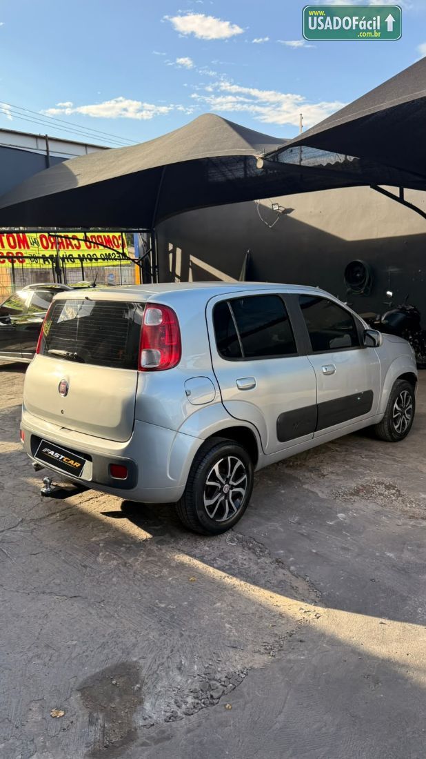 Fiat Uno Vivace 1.0 EVO Fire Flex 5P 2014/2015 — foto 7 de 7
