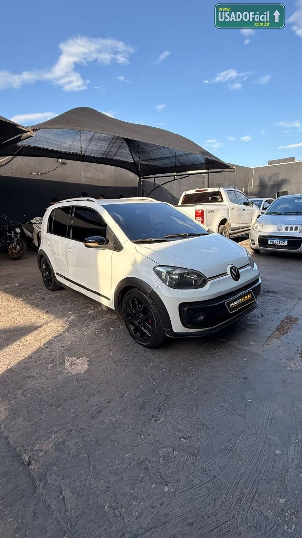 Volkswagen Up! Cross 1.0 TSI Total Flex 5P 2016/2016 — foto 2 de 6