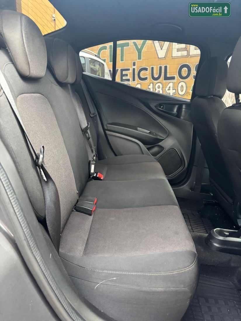 Fiat Cronos Drive 1.3 Mecânico Flex 2024/2024 — foto 11 de 14