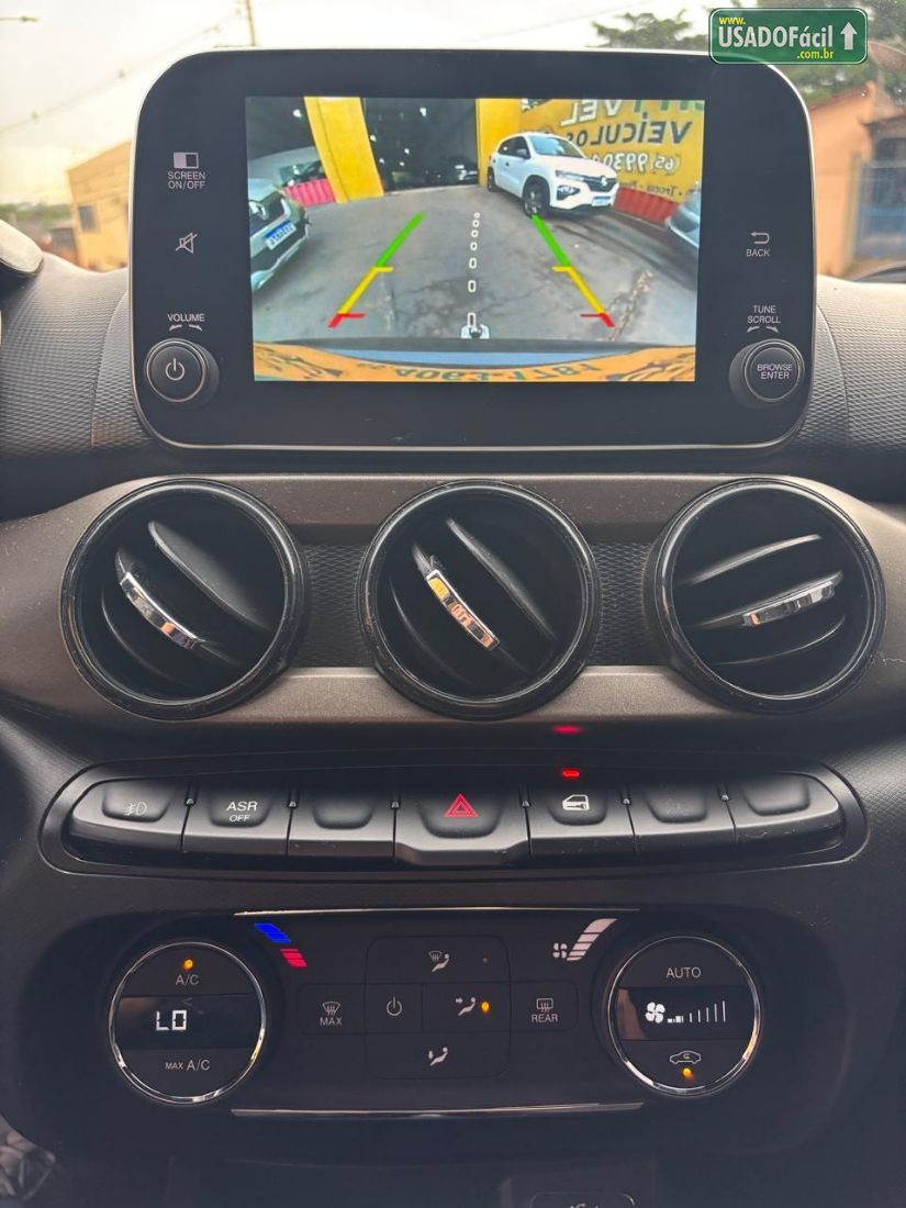 Fiat Cronos Drive 1.3 Mecânico Flex 2024/2024 — foto 9 de 14