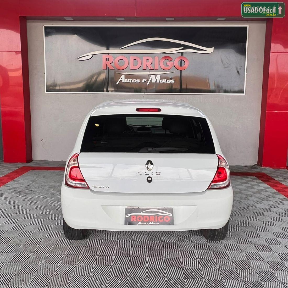 RENAULT Clio Expression 1.0 4P flex 2016/2016 — foto 5 de 11
