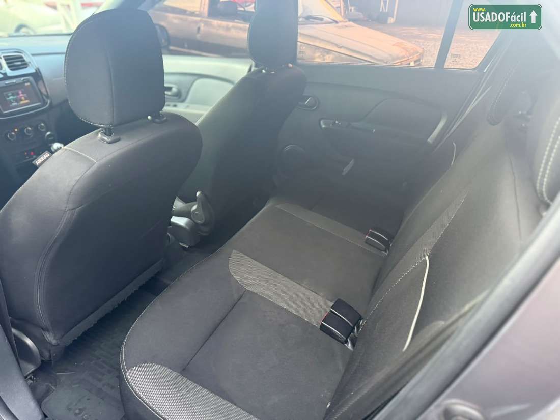 Renault Logan Zen 1.0 Mecânico Flex 2022/2023 — foto 16 de 20