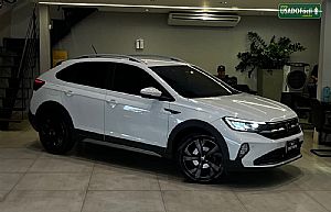 Volkswagen Nivus Highline 200 TSI Automático Flex