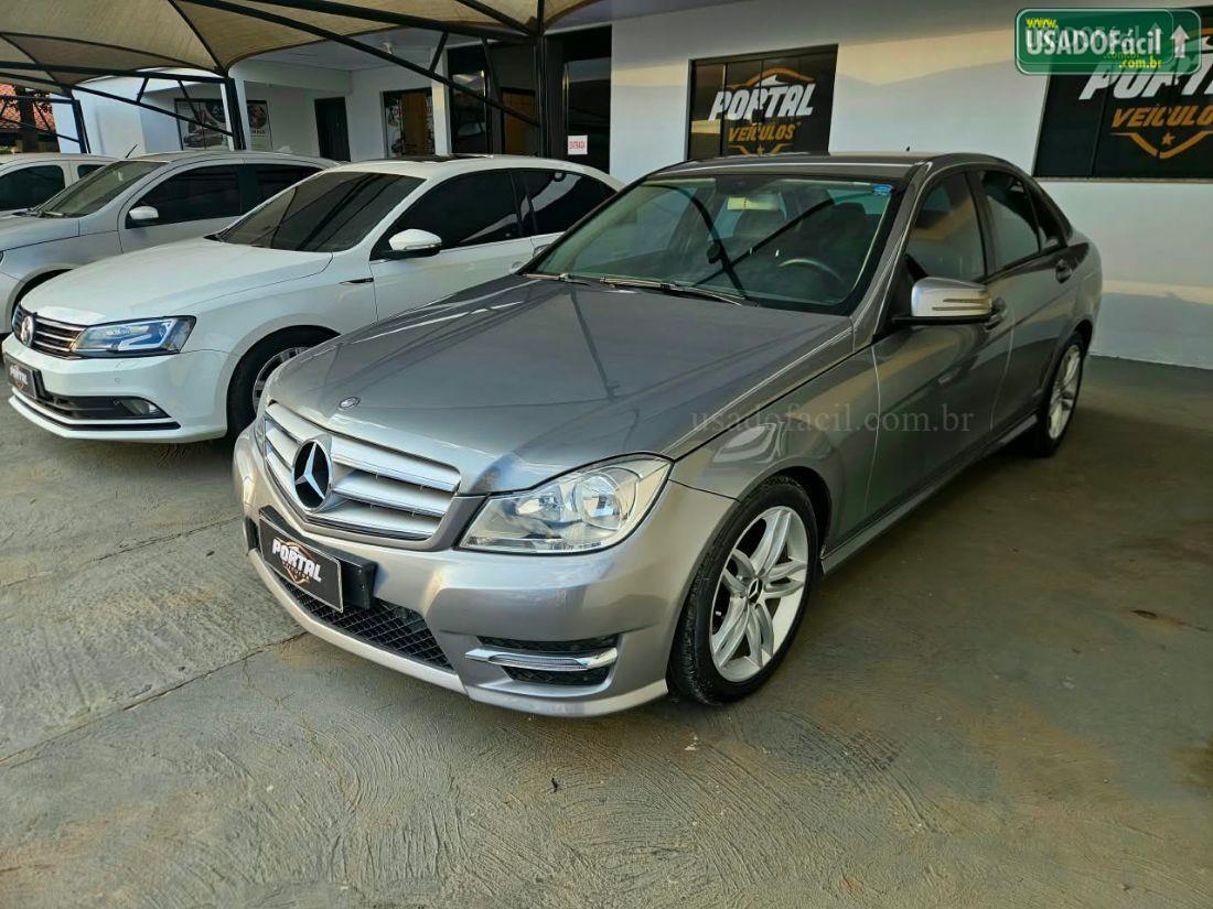 MERCEDES-BENZ mercedes C-180 CGI Sport Automático 2013/2013 — foto 2 de 8