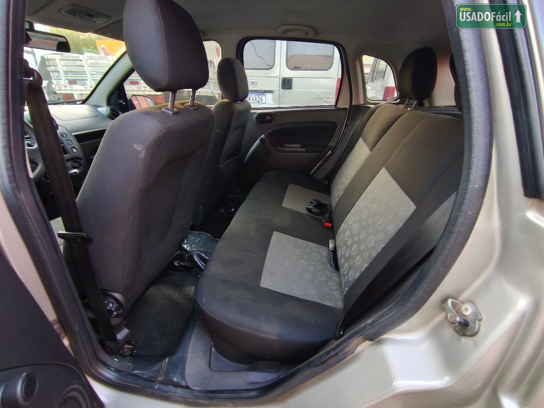 Ford Fiesta Hatch 1.0 5P Flex 2011/2011 — foto 7 de 7