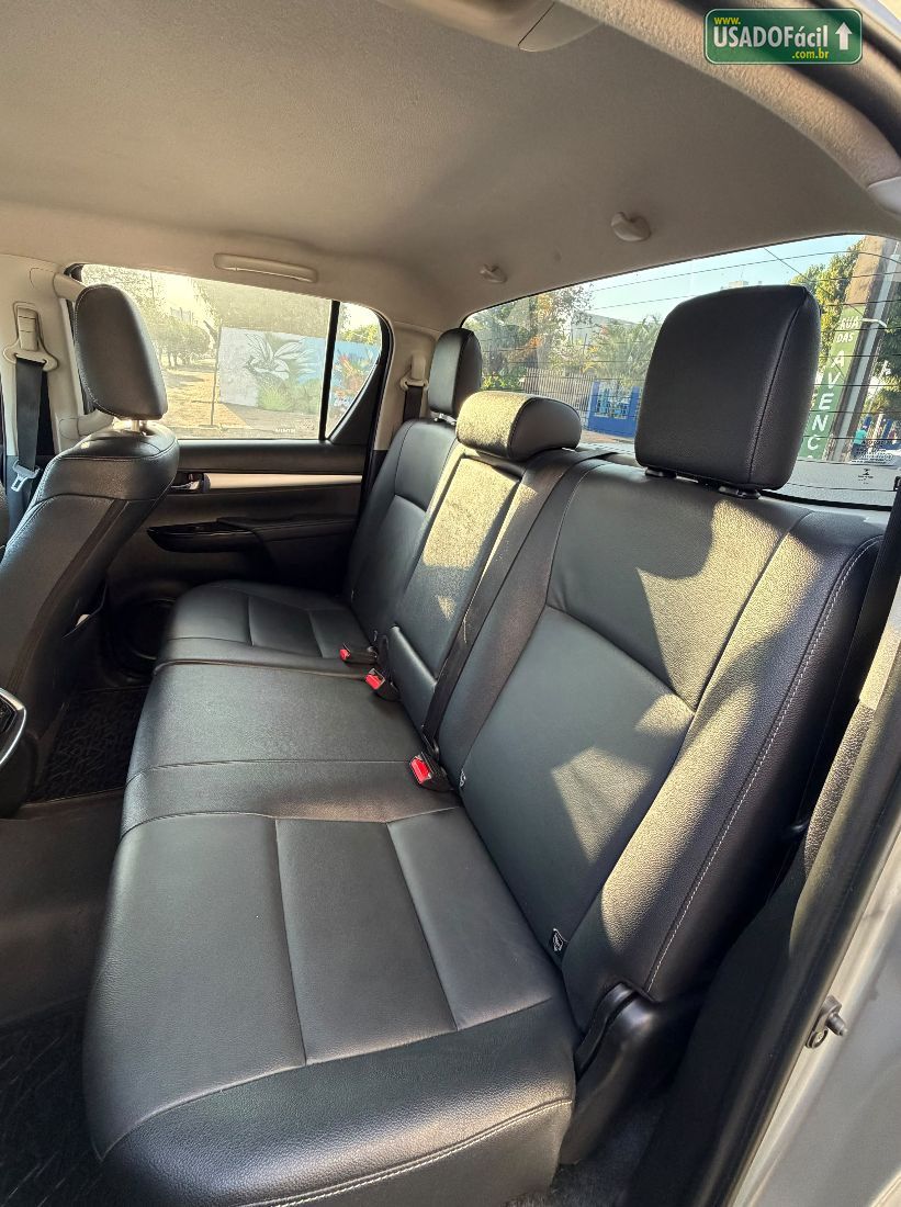Toyota Hilux SRV CD 2.8 4x4 TDI Automático Diesel 2022/2022 — foto 9 de 15