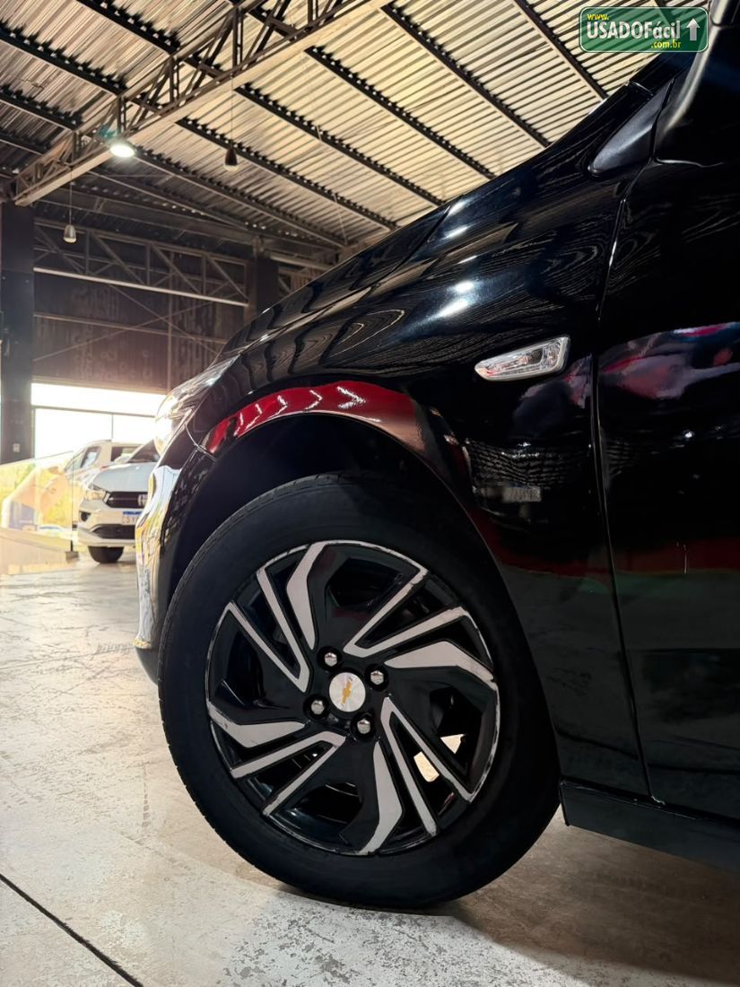 CHEVROLET/GM Onix Hatch LT 1.0 Mecânico Flex 2023/2024 — foto 3 de 15