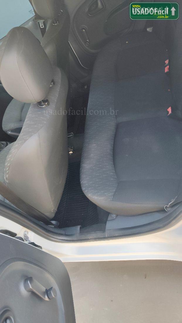 RENAULT Clio Expression 1.0 5P 2016/2016 — foto 6 de 10
