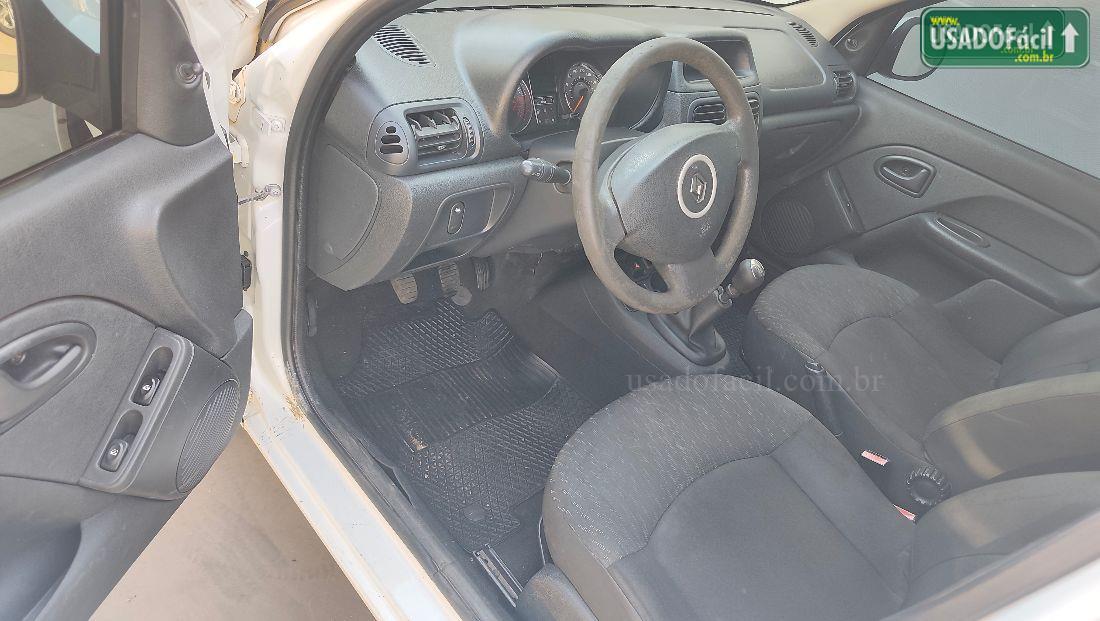 RENAULT Clio Expression 1.0 5P 2016/2016 — foto 8 de 10