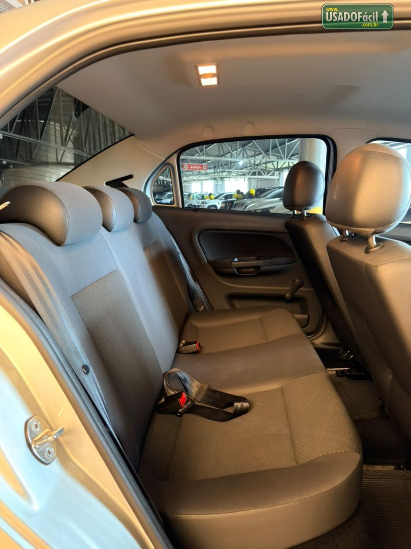 Volkswagen Voyage 1.6 MSI Flex 2019/2020 — foto 12 de 14