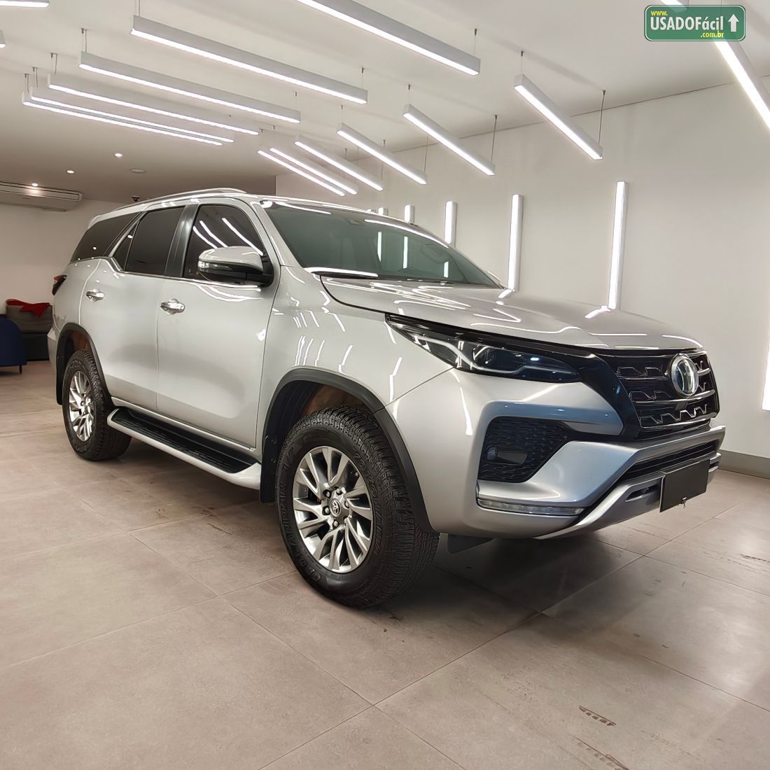 Toyota Hilux SW4 SRX 2.8 4x4 TDI Automático Diesel 2021/2021 — foto 10 de 12
