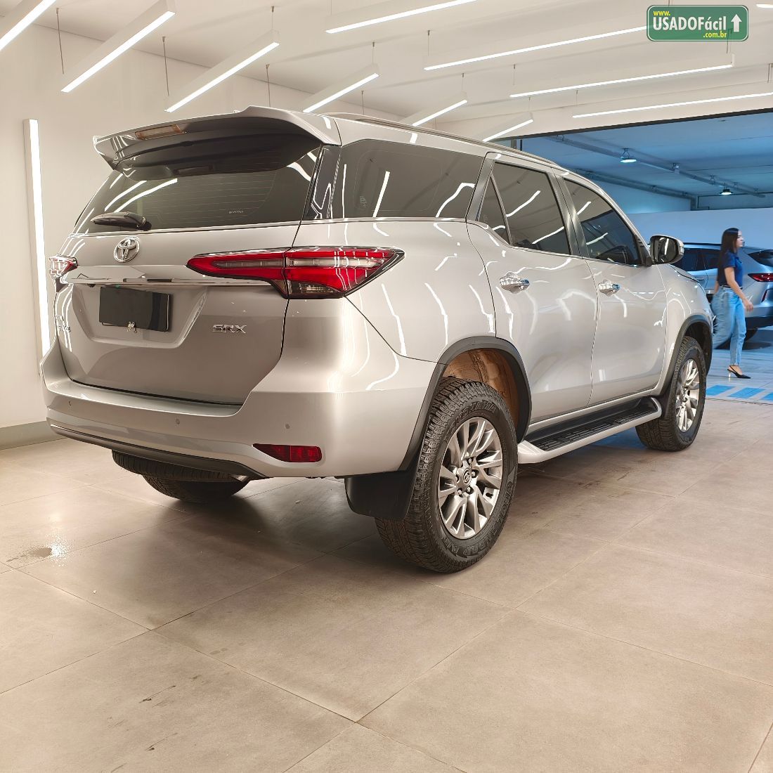 Toyota Hilux SW4 SRX 2.8 4x4 TDI Automático Diesel 2021/2021 — foto 11 de 12