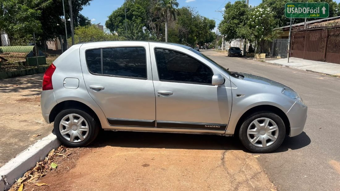 Renault Sandero Authentique 1.0 Hi-Flex 5P 2010/2010 — foto 5 de 9
